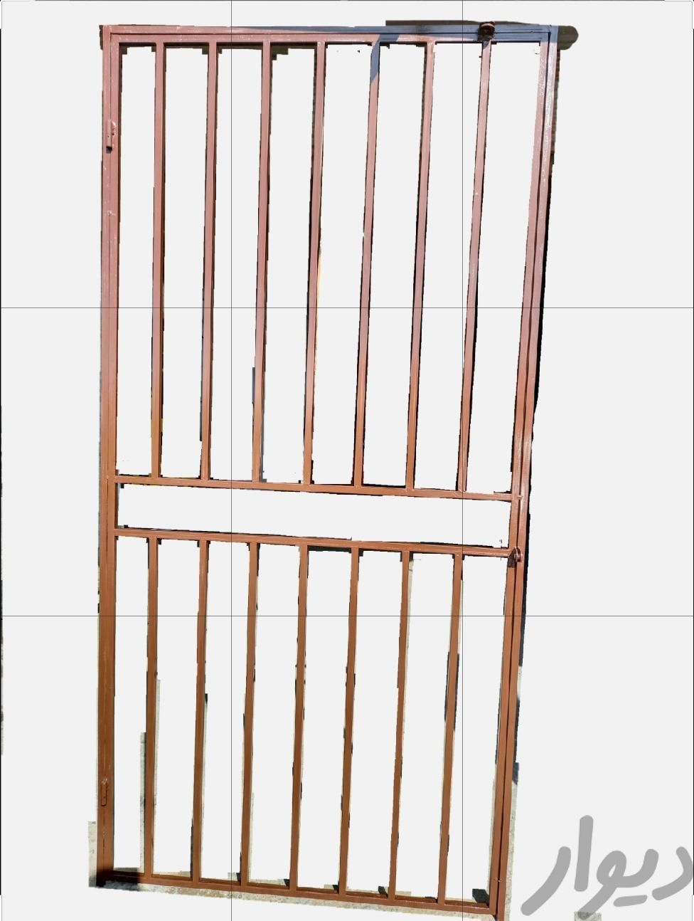 f21c4aa7-74bf-4ce7-8edc-a95164c04a97 حفاظ ساده آهنی پنجره نرده آکاردیون آکاردئون - Image 1